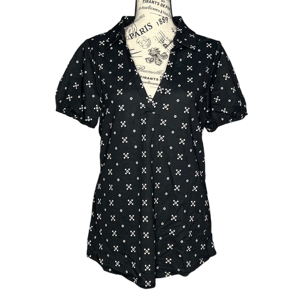 Bobeau (M) Elastic Short Sleeve Piqué Patterned Collared Split Neck Top